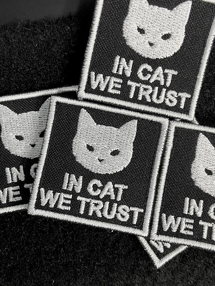 Міні патч "In Cat We Trust" / ЧБ